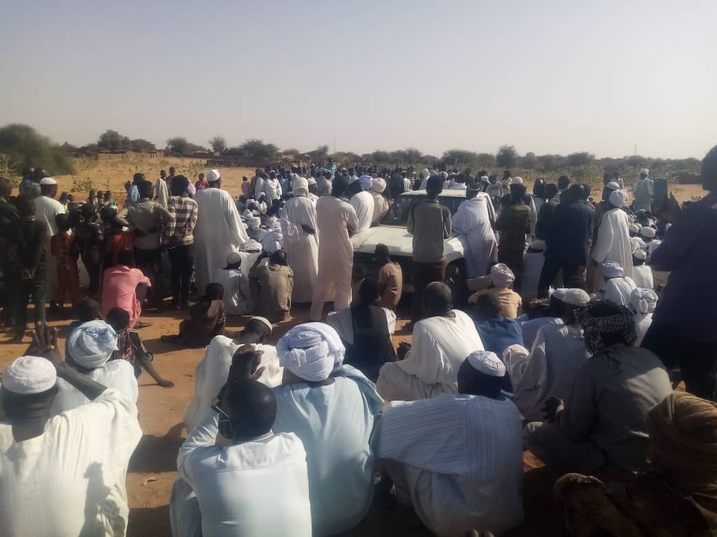 لحظة تشييع الجثامين بمدينة الفاشر