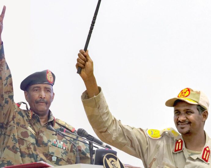 البرهان وحميدتي